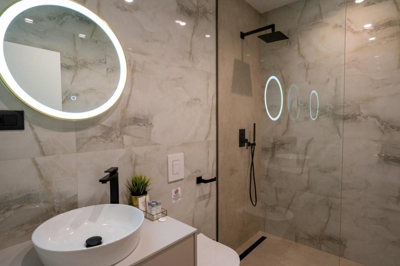 Amelie Luxury Rooms Split Exterior foto